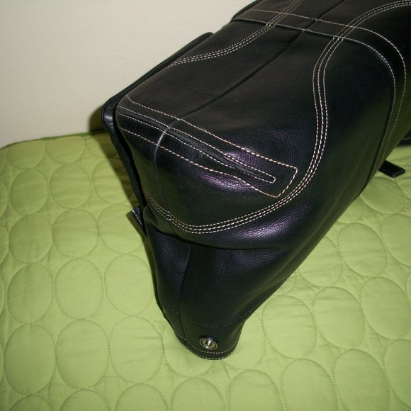 Coach Black Large Leather Beige Stitch Satchel/Shoulder Handbag - Picture 11 of 16